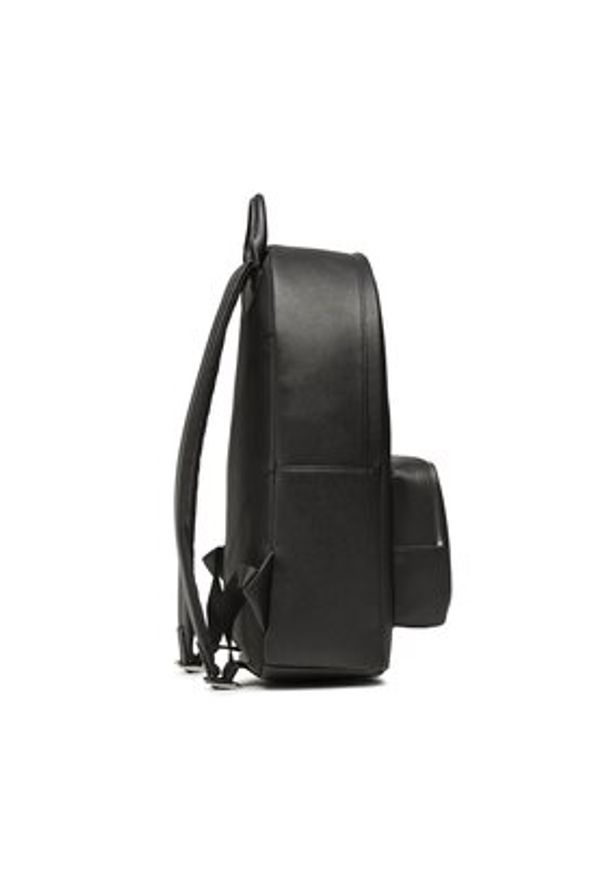 Emporio Armani Plecak Y4O250 Y138E 81072 Czarny. Kolor: czarny. Materiał: skóra ekologiczna, skóra