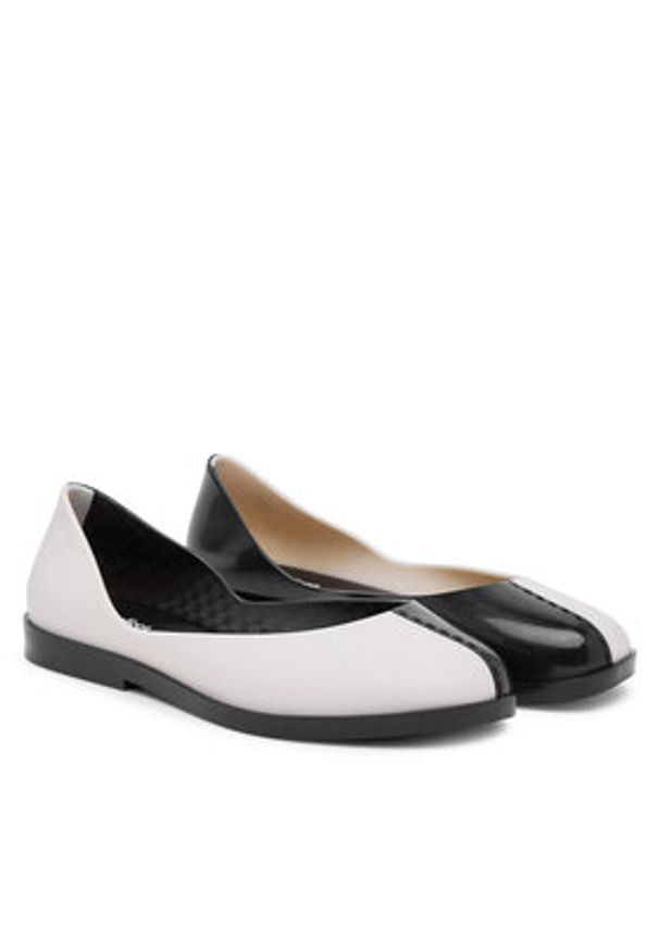 melissa - Melissa Baleriny Switch 36154 Czarny. Kolor: czarny