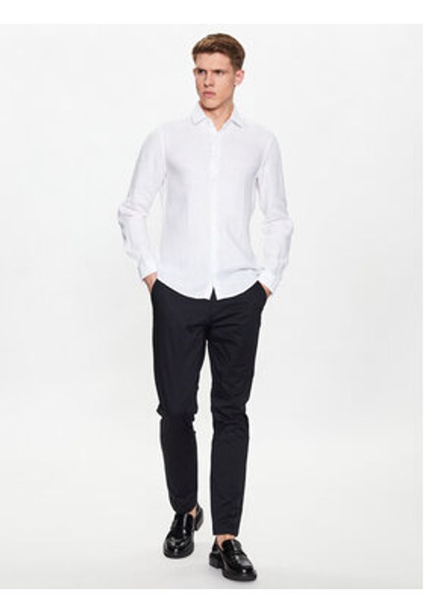 Calvin Klein Koszula Solid K10K109286 Biały Slim Fit. Kolor: biały. Materiał: len