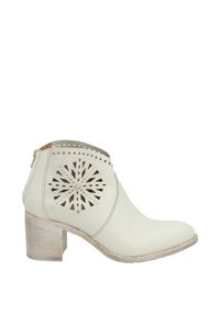 Venezia - BIAŁE BOTKI 5533 NAPPA LATTE. Kolor: biały. Materiał: skóra. Szerokość cholewki: normalna. Obcas: na obcasie. Wysokość obcasa: średni #1