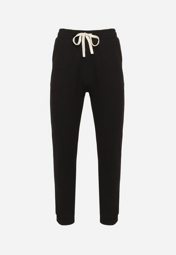 Born2be - Czarne Spodnie Dresowe z Bawełną i Sznurkami Arlania. Okazja: na spacer, na co dzień. Kolor: czarny. Materiał: bawełna, dresówka. Styl: casual, klasyczny