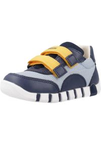Tenisówki Geox Model B Iupidoo B Kolor Niebieski. Kolor: niebieski. Materiał: skóra
