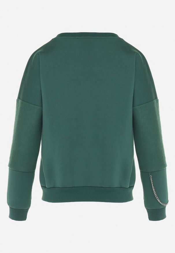 Born2be - Zielona Bluza z Ozdobnym Łańcuszkiem Letonia. Typ kołnierza: bez kaptura. Kolor: zielony. Materiał: tkanina, bawełna. Wzór: aplikacja