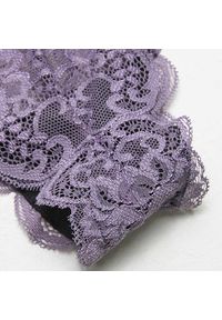 Intica - Komplet bielizny z koronki z delikatnymi wiązaniami Aftina. Kolor: biały. Materiał: koronka. Wzór: koronka #3
