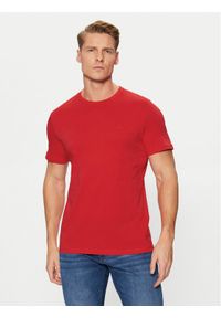 s.Oliver T-Shirt 2153464 Czerwony Regular Fit. Kolor: czerwony. Materiał: bawełna