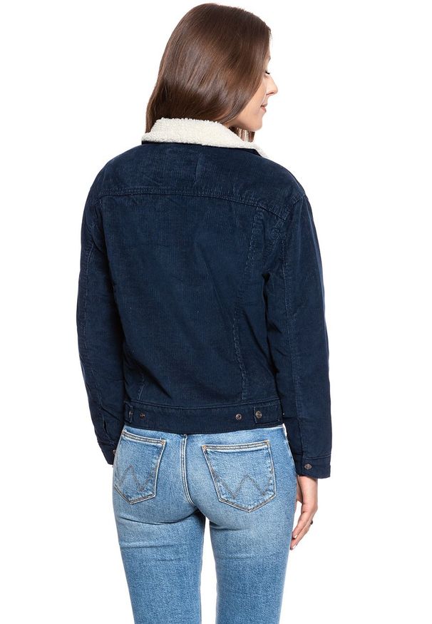 Levi's® - DAMSKA KURTKA ZIMOWA LEVI'S Ex- Boyfriend Trucker 361370028. Materiał: sztruks. Sezon: zima