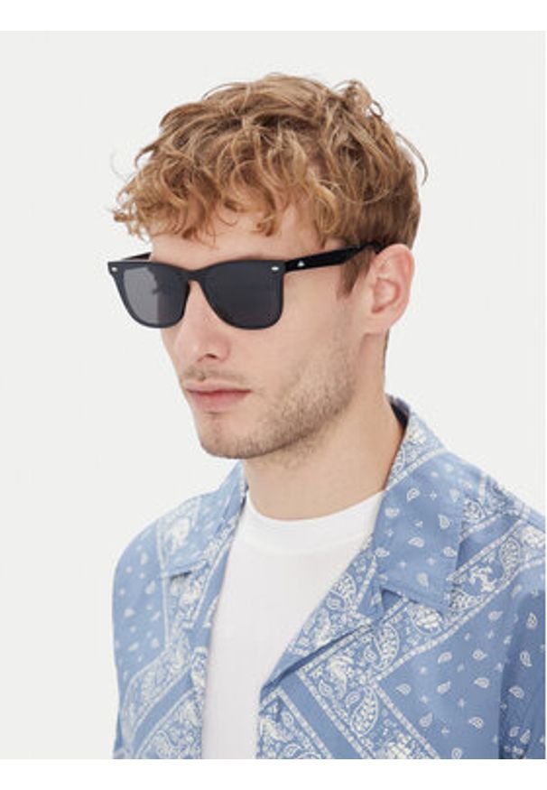 Quiksilver Okulary przeciwsłoneczne QS-MA-002-SS25 Czarny. Kolor: czarny