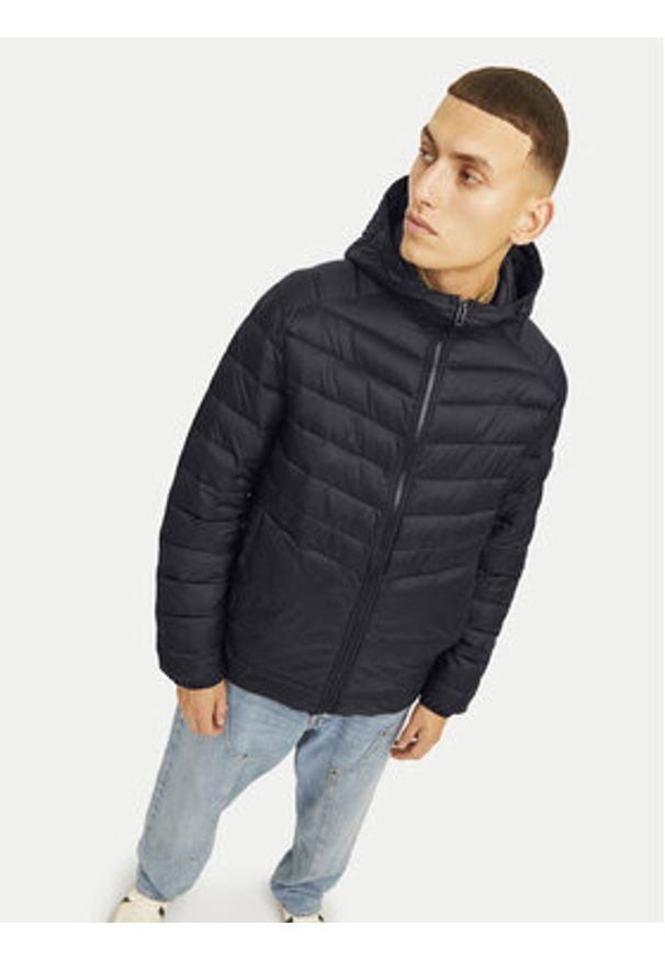 Jack & Jones - Jack&Jones Kurtka zimowa Sprint 12258441 Czarny Regular Fit. Kolor: czarny. Materiał: syntetyk. Sezon: zima