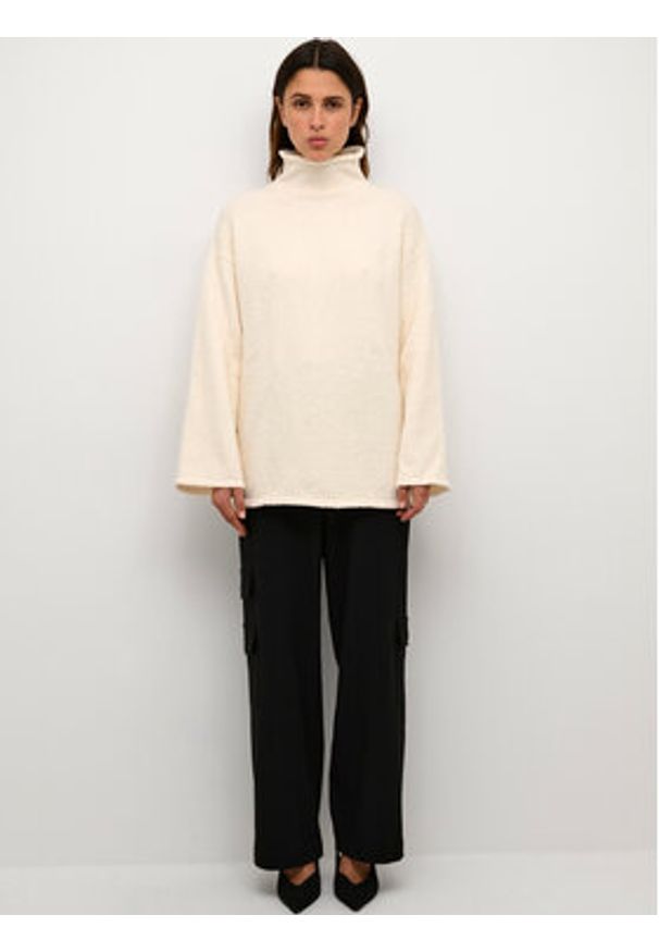 Karen by Simonsen Sweter Karinakb 10104558 Écru Relaxed Fit. Materiał: bawełna