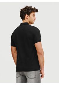 Pako Lorente - PAKO LORENTE – Czarny t-shirt polo. Typ kołnierza: polo. Kolor: czarny. Materiał: bawełna, elastan #7