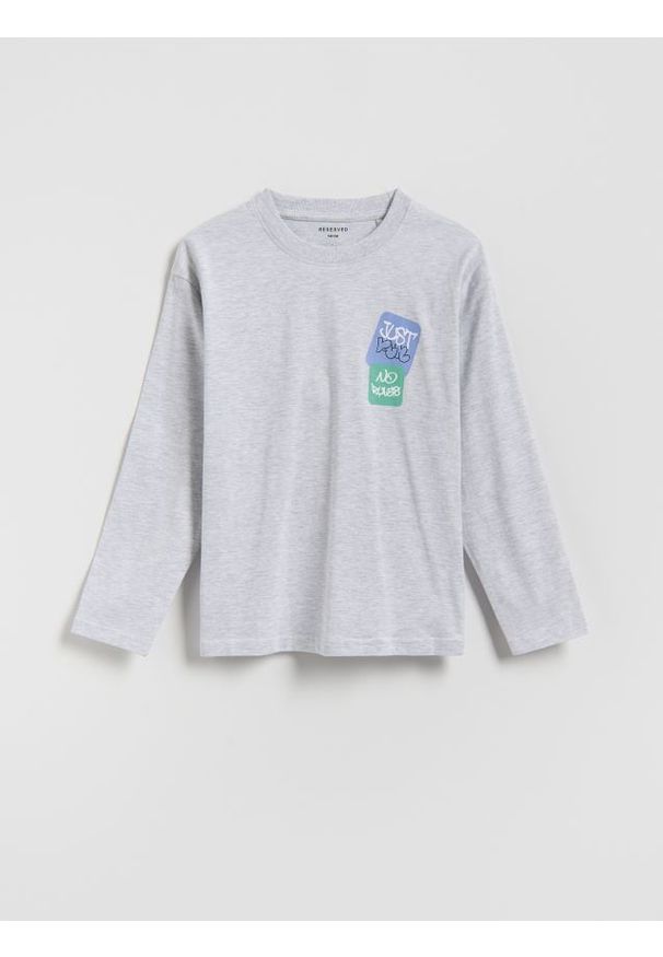 Reserved - Bawełniany longsleeve - jasnoszary. Kolor: szary. Materiał: bawełna. Długość rękawa: długi rękaw