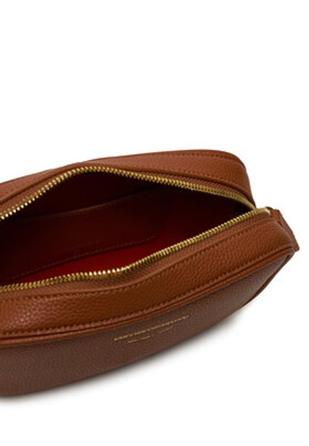 Emporio Armani Torebka EW000537 AF12103 M6030 Brązowy. Kolor: brązowy. Materiał: skórzane