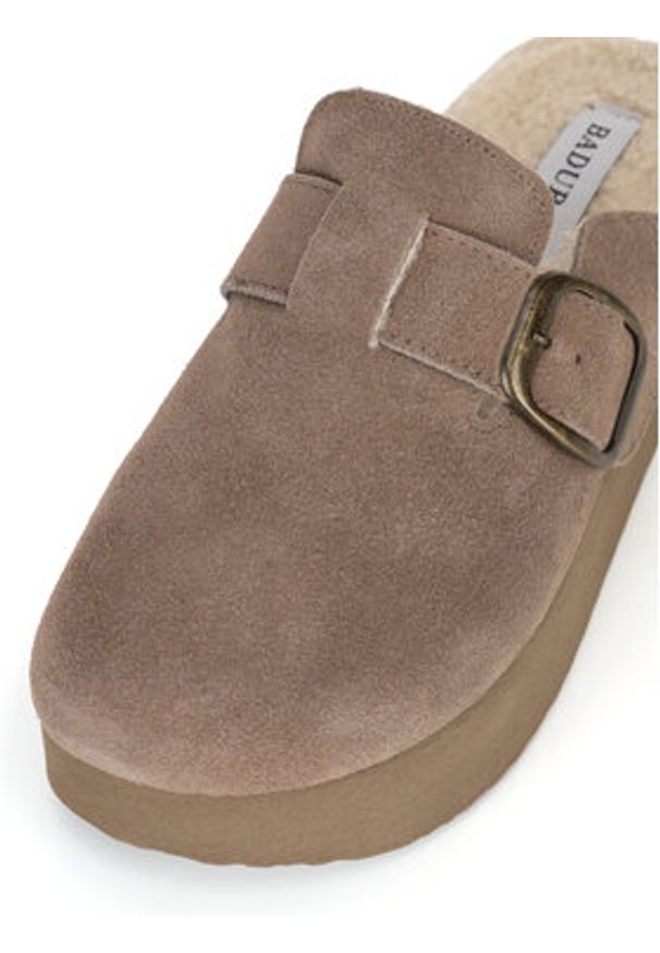 Badura Klapki TS6207-02 Szary. Kolor: szary. Materiał: zamsz, skóra