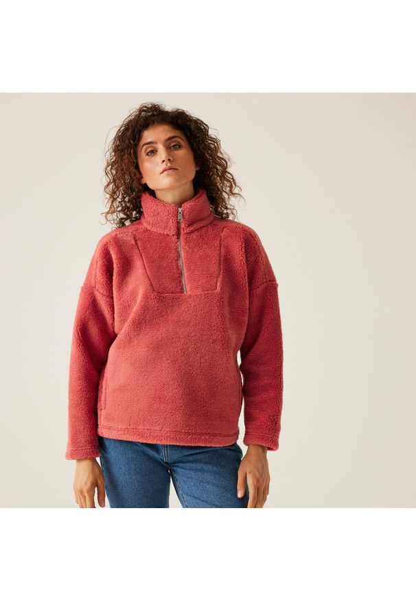 Regatta - Polar turystyczny damski Zeeke. Kolor: czerwony. Materiał: polar. Sport: turystyka piesza