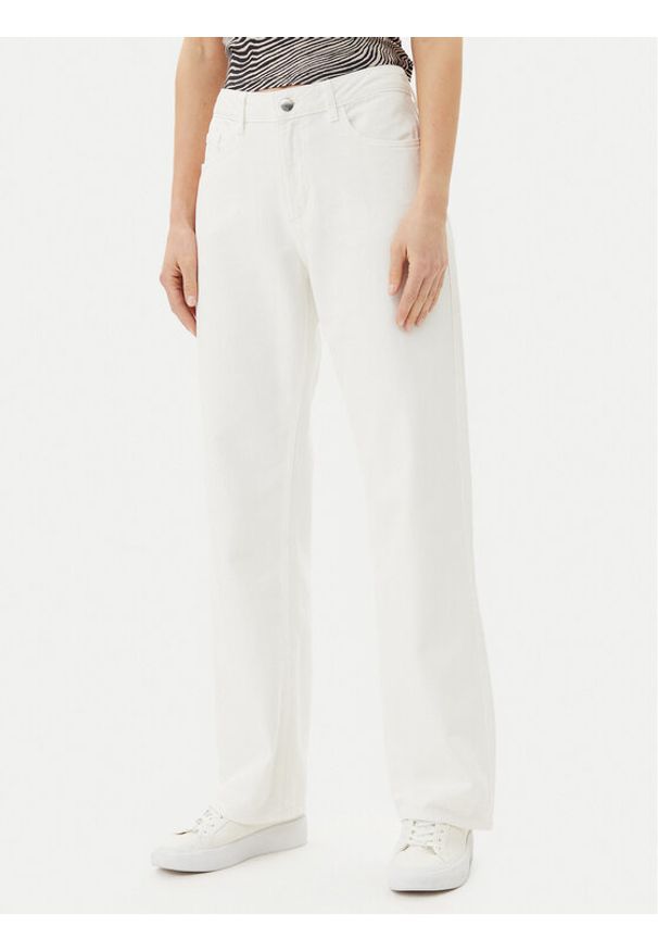 Vila Jeansy Palma 14105535 Biały Wide Leg. Kolor: biały