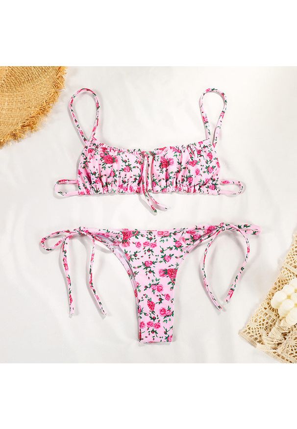 Intica - Bikini plażowe z regulowanym wiązaniem Kellie. Kolor: różowy. Materiał: materiał. Wzór: paski