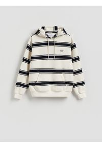 Reserved - Bluza z kapturem - złamana biel. Typ kołnierza: kaptur. Materiał: bawełna, dzianina