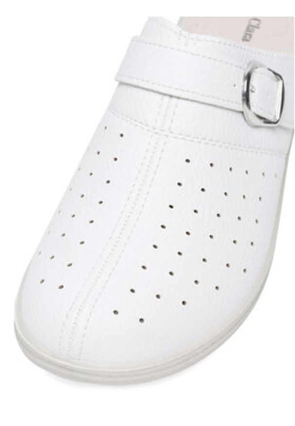 Clara Barson Klapki WS010904-01 Biały. Kolor: biały. Materiał: materiał