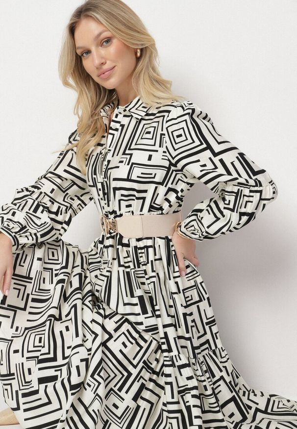 Born2be - Czarna Rozkloszowana Sukienka Koszulowa z Wiskozą w Geometryczny Wzór Alineria. Okazja: na co dzień. Kolor: czarny. Materiał: wiskoza. Wzór: geometria. Typ sukienki: koszulowe. Styl: casual, elegancki, klasyczny