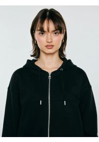 Big-Star - Bluza damska z kapturem rozpinana czarna Selina 906. Okazja: na co dzień. Typ kołnierza: kaptur. Kolor: czarny. Materiał: dzianina. Wzór: ze splotem. Styl: casual #5