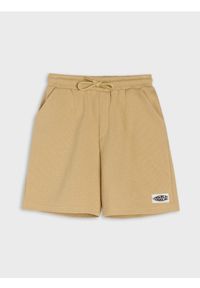 Sinsay - Bawełniane szorty loose z wafelkowej dzianiny - beżowy. Kolor: beżowy. Materiał: dzianina, bawełna