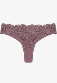 Renee - Fioletowe Bawełniane Majtki Stringi z Koronką Ilwedana. Kolor: fioletowy. Materiał: koronka, bawełna. Wzór: koronka #1