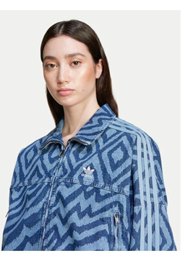 Adidas - adidas Kurtka jeansowa FARM Rio IW0793 Niebieski Loose Fit. Kolor: niebieski. Materiał: bawełna