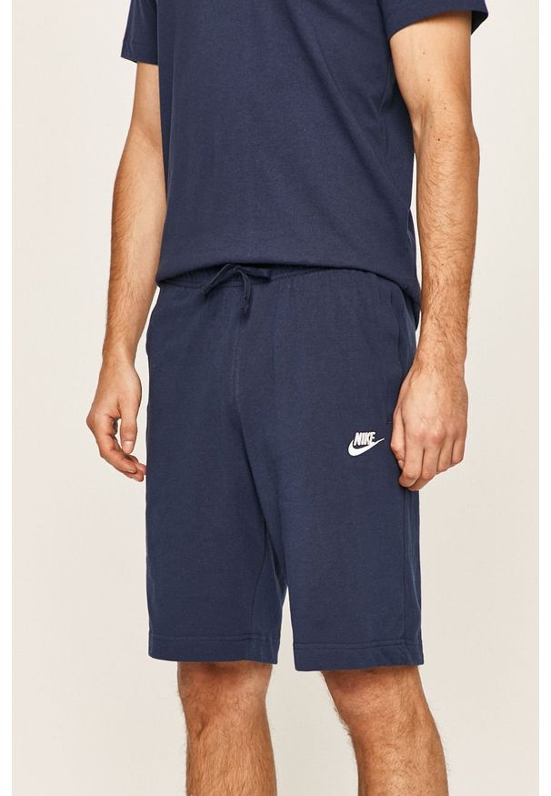Nike Sportswear - Szorty. Okazja: na co dzień. Kolor: niebieski. Materiał: bawełna, materiał. Wzór: gładki. Styl: sportowy, casual