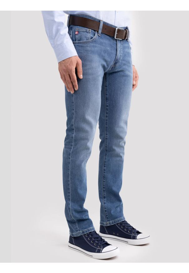 Big-Star - Jeansy męskie dopasowane z przetarciami niebieskie Martin 432. Okazja: na co dzień. Kolor: niebieski. Styl: klasyczny, casual