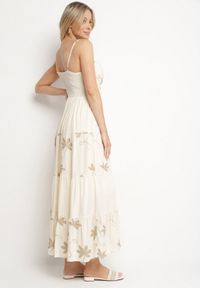 Born2be - Jasnobeżowa Sukienka Wiskozowa na Ramiączkach Ozdobiona Haftem Telanelis. Typ kołnierza: dekolt w kształcie V. Kolor: beżowy. Materiał: wiskoza. Długość rękawa: na ramiączkach. Wzór: aplikacja, haft #3