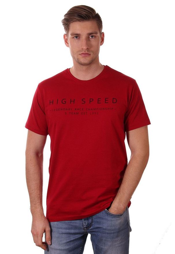 Czerwony T-shirt Męski z Nadrukiem, Krótki Rękaw, 100% BAWEŁNA -Just Yuppi, Koszulka w Napisy. Okazja: na co dzień. Kolor: czerwony. Materiał: bawełna. Długość rękawa: krótki rękaw. Długość: krótkie. Wzór: nadruk. Styl: casual