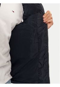 Tommy Jeans Bezrękawnik Alaska DM0DM19538 Granatowy Regular Fit. Kolor: niebieski. Materiał: syntetyk. Długość rękawa: bez rękawów