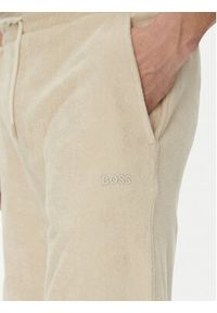 BOSS Szorty sportowe 50539868 Beżowy Regular Fit. Kolor: beżowy. Materiał: bawełna. Styl: sportowy #5