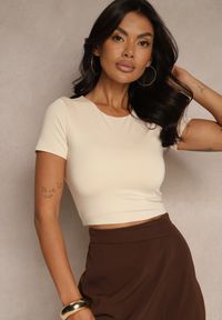 Renee - Jasnobeżowy T-shirt Cropped z Wiskozą Efranessa. Kolor: beżowy. Materiał: wiskoza. Sezon: lato #3