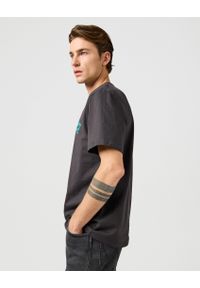 Wrangler - MESKA KOSZULKA WRANGLER SMALL LOGO TEE FADED BLACK 112362800 #3