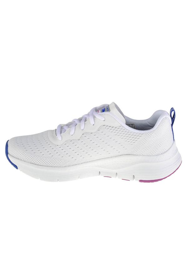 skechers - Buty do chodzenia damskie Skechers Arch Fit. Kolor: biały, wielokolorowy. Sport: turystyka piesza