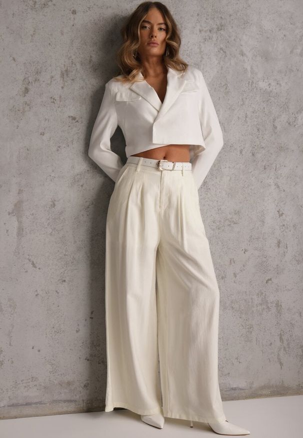Renee - Białe Garniturowe Spodnie Szerokie z Wiskozy z Paskiem Moun. Kolor: biały. Materiał: wiskoza. Styl: elegancki