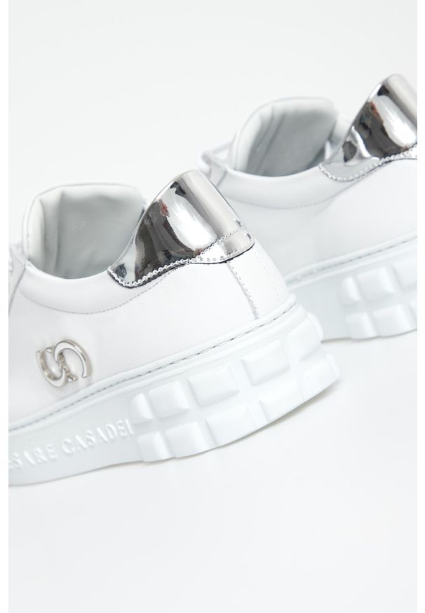 Sneakersy damskie skórzane CESARE CASADEI. Materiał: skóra