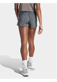 Adidas - adidas Szorty sportowe Pacer Training 3-Stripes IS2173 Szary Regular Fit. Kolor: szary. Materiał: syntetyk #2