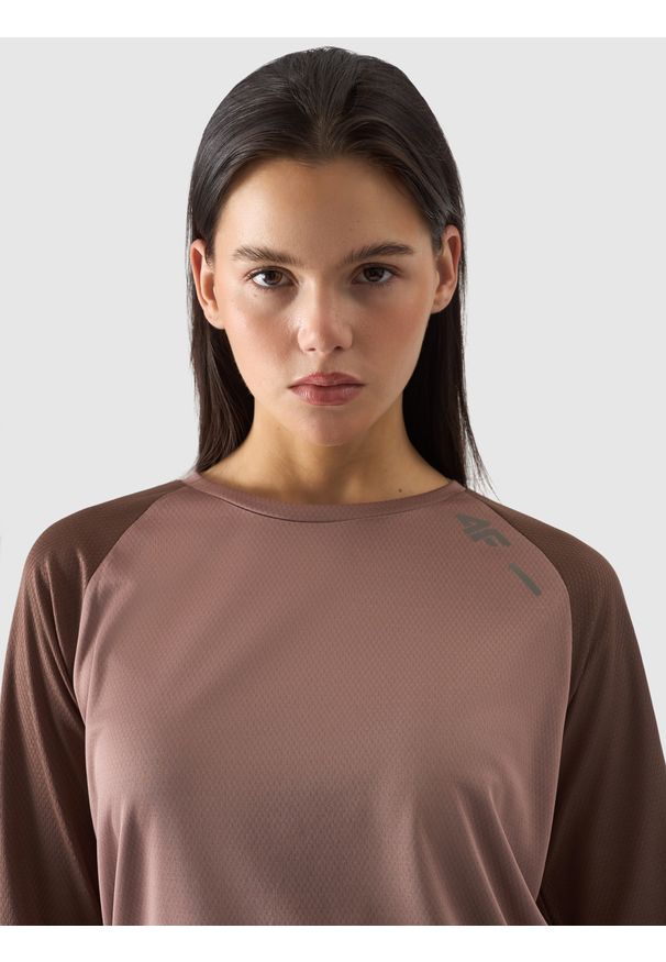4f - 4F Longsleeve rowerowy szybkoschnący damski - różowy S. Kolor: różowy. Materiał: skóra, włókno, dzianina, materiał, syntetyk. Długość rękawa: długi rękaw. Długość: krótkie. Wzór: gładki, ze splotem. Sport: kolarstwo