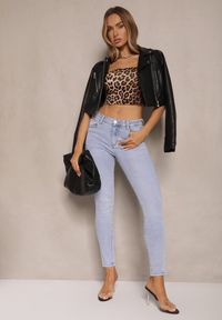 Renee - Jasnoniebieskie Jeansy z Bawełną Skinny Push Up Yastebia. Okazja: na co dzień. Stan: podwyższony. Kolor: niebieski. Wzór: aplikacja. Styl: elegancki, casual