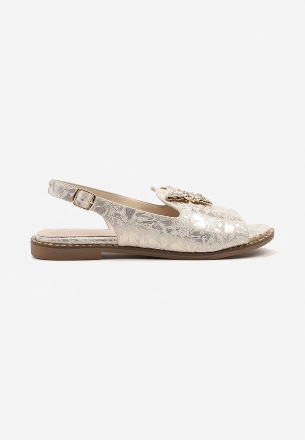 Renee - Jasnobeżowe Sandały Slingback ze Skórzaną Wkładką i Cyrkoniową Aplikacją z Motylem Idirane. Okazja: na co dzień, na imprezę. Zapięcie: sprzączka. Kolor: beżowy. Materiał: skóra. Wzór: aplikacja. Sezon: lato. Styl: elegancki, casual