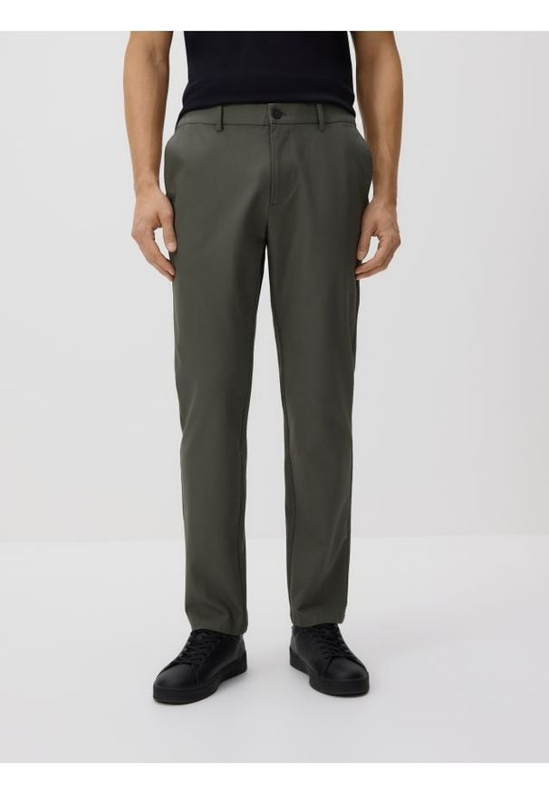 Reserved - Spodnie chino slim fit - jasny zielony. Kolor: zielony. Materiał: tkanina, wiskoza