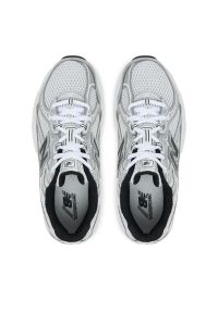 New Balance - NEW BALANCE GR740NW Sneakersy damskie. Okazja: na co dzień. Kolor: szary. Materiał: syntetyk, guma. Szerokość cholewki: normalna. Sezon: lato #3