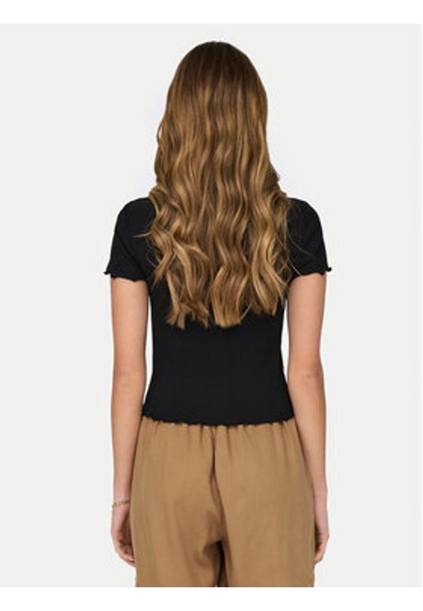only - ONLY T-Shirt Betty 15311919 Czarny Regular Fit. Kolor: czarny. Materiał: bawełna