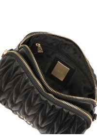 Kazar - 3-komorowa torebka z trójwymiarowym pikowaniem. Kolor: czarny. Materiał: skórzane #6