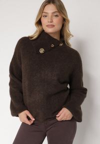 Born2be - Brązowy Golf z Wełną i Metalicznymi Guzikami Vidora. Okazja: na co dzień. Typ kołnierza: golf. Kolor: brązowy. Materiał: wełna. Wzór: aplikacja. Styl: casual, elegancki #7