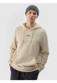 4f - 4F Bluza dresowa nierozpinana z kapturem męska - beżowa XXL. Okazja: na co dzień. Typ kołnierza: kaptur. Kolor: beżowy. Materiał: dresówka. Wzór: gładki, ze splotem, nadruk. Styl: sportowy, casual