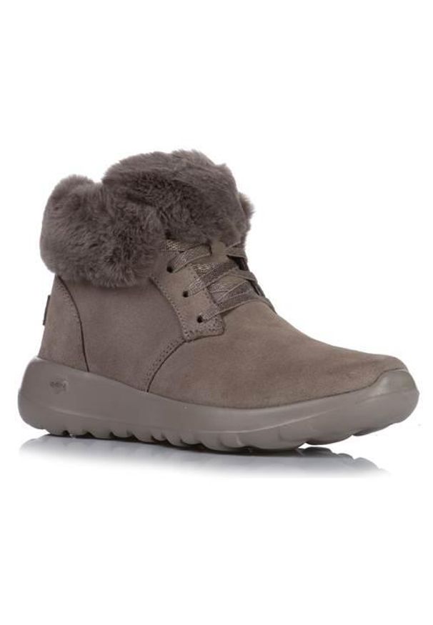 skechers - Buty do chodzenia damskie Skechers On-the-go Joy Cozy. Wysokość cholewki: za kostkę. Zapięcie: sznurówki. Kolor: brązowy, wielokolorowy. Materiał: skóra, syntetyk, materiał, tkanina. Szerokość cholewki: normalna. Sport: turystyka piesza