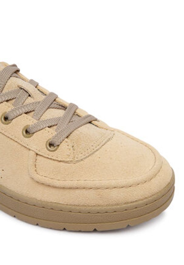 Lacoste Sneakersy Umpire 51SMA0105 23B Beżowy. Kolor: beżowy. Materiał: skóra, zamsz